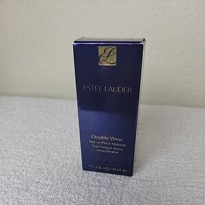 Estee Lauder Double Wear Foundation - Blue Box